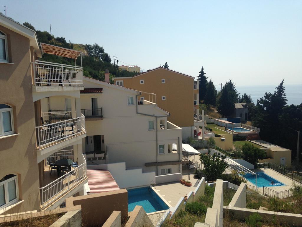 Mimice Bay Apartments Luaran gambar