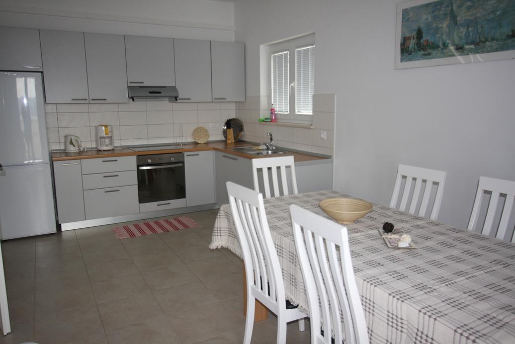 Mimice Bay Apartments Luaran gambar