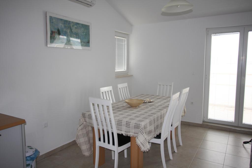 Mimice Bay Apartments Luaran gambar