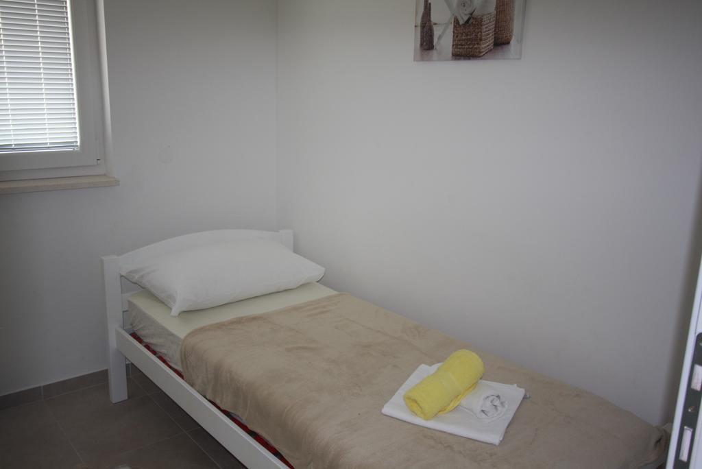 Mimice Bay Apartments Luaran gambar