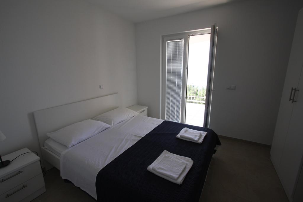 Mimice Bay Apartments Luaran gambar