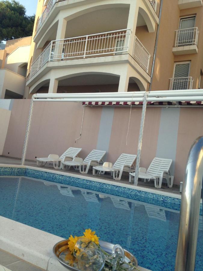 Mimice Bay Apartments Luaran gambar